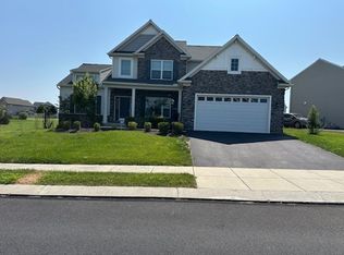 45 Danbury Dr, Mechanicsburg, PA 17050