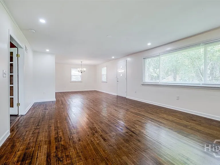 16 Herty Ave — Photo 7