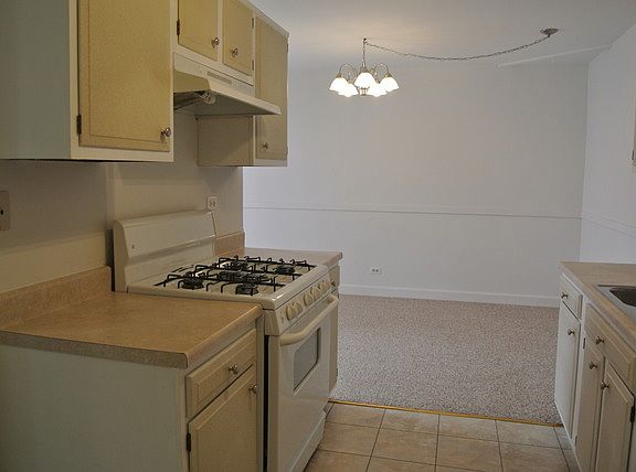 4th image of 2004 Hastings Dr #2004