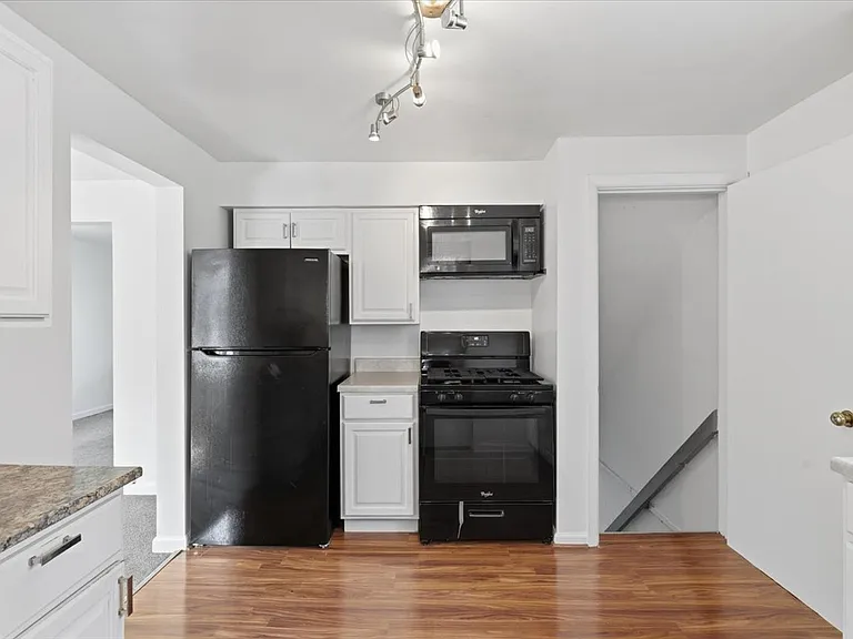 174 Cheston St — Photo 13