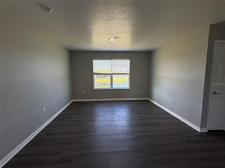 2237 Cypress Lake Pl — Photo 9