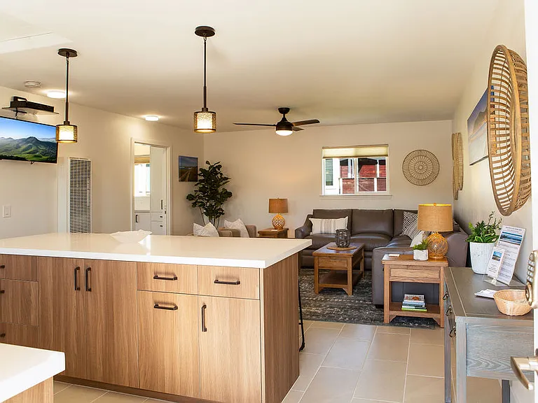 90 San Luis St #D — Photo 11