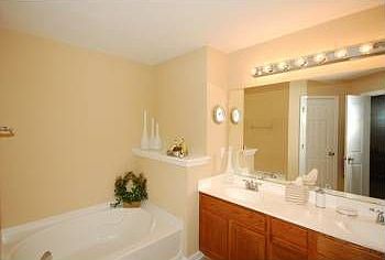 5th image of 347 Niblewill Pl