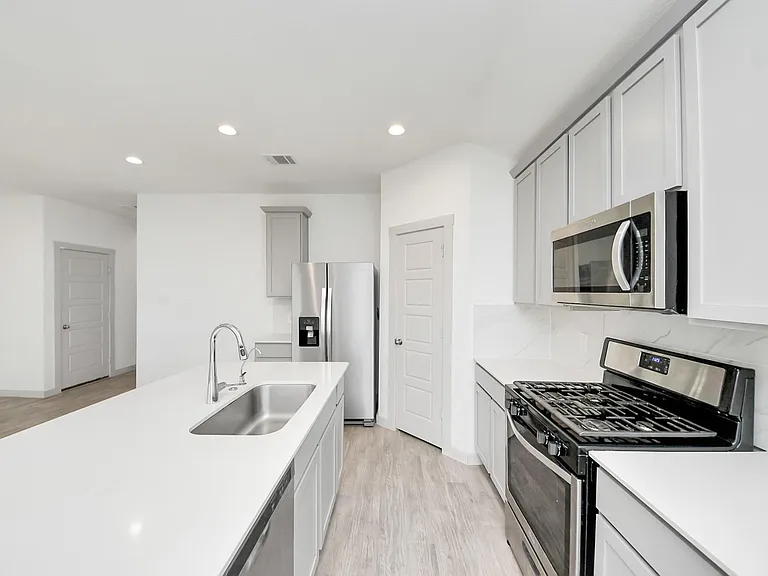 7923 Cattleman Valley Dr — Photo 12