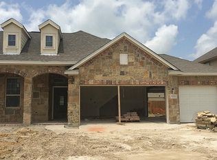 6723 Hunters Way Ln, Baytown, TX 77521