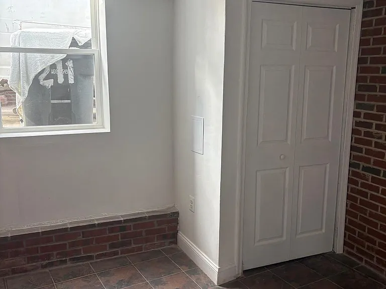 225 Missouri Ave NW — Photo 28