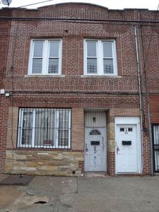 7411 Rockaway Blvd, Jamaica, NY, 11421