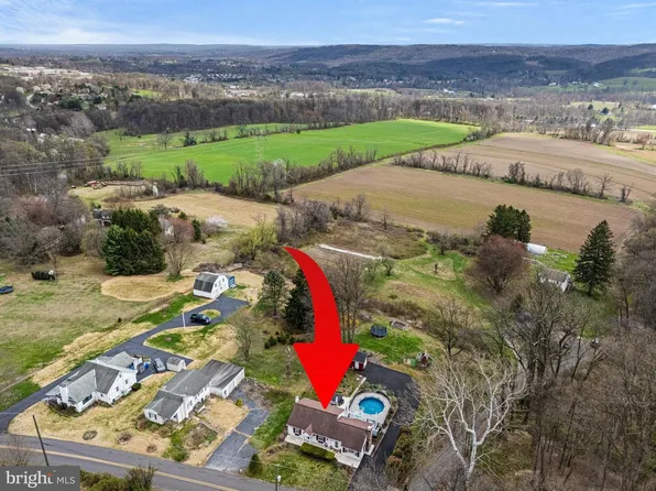 3130 Coventryville Rd, Pottstown, PA 19465