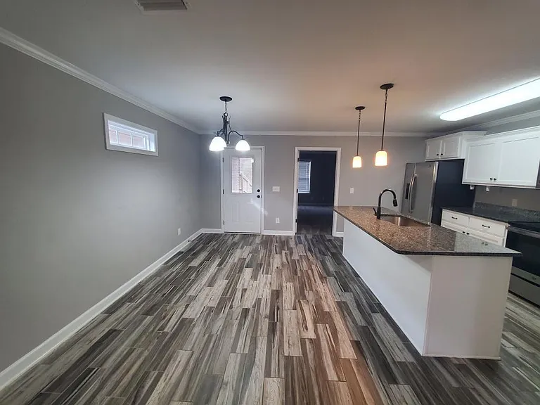 145 Cody Dr — Photo 11