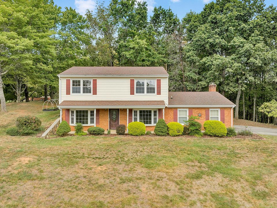 1st image of 162 Ridgeview Rd