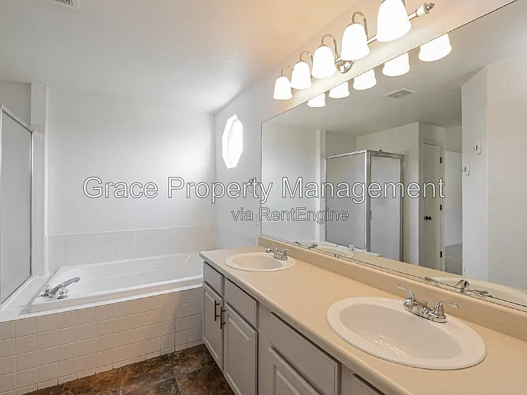 13427 Dexter Way — Photo 12