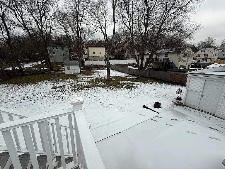 196 Clover St #1 — Photo 14