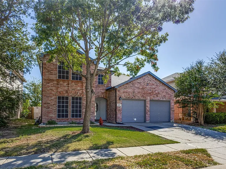 417 Niagara Falls Dr — Photo 2