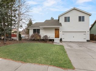 705 NE Providence Dr, Bend, OR 97701