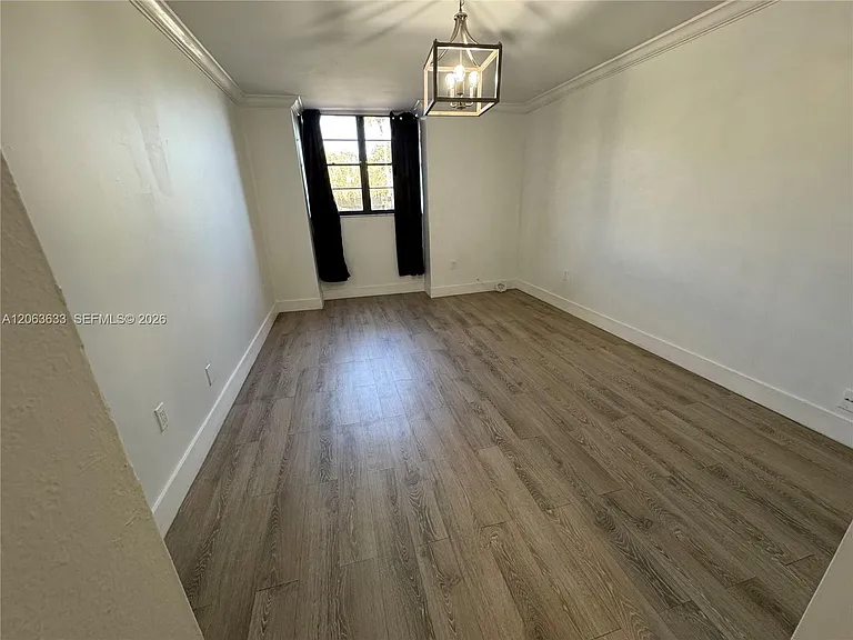10425 SW 112th Ave #103 — Photo 11