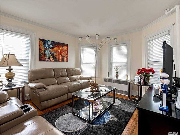 4th image of 470 Hempstead Ave