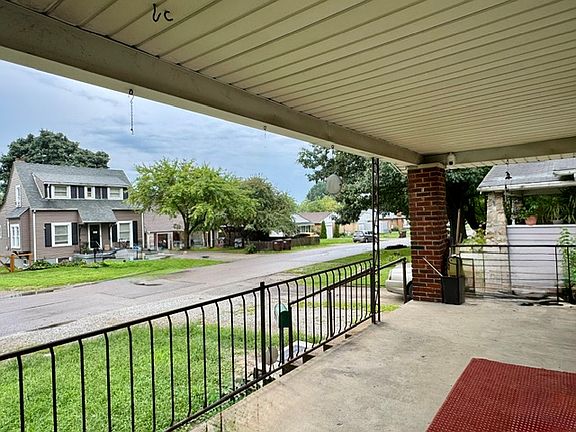 2nd image of 2229 Cadie Ave