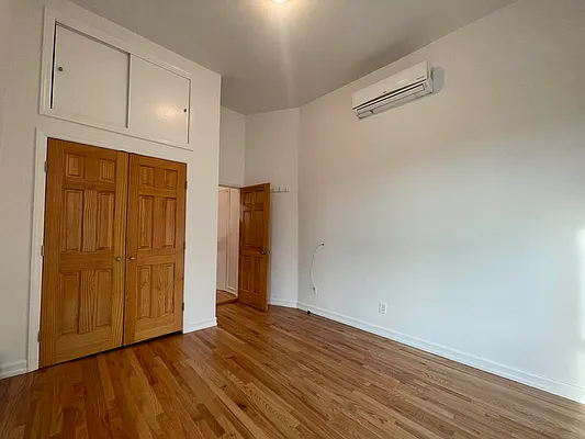 Rented by Limestone Realty Bklyn, LLC | media 6