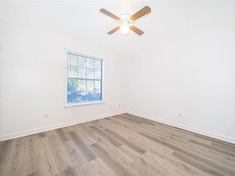 224 Emory Pl — Photo 20
