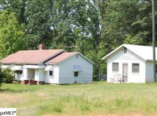 1315 Latimer Mill Rd, Honea Path, SC 29654