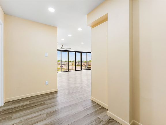 5th image of 1400 Ocean Dr APT 403C