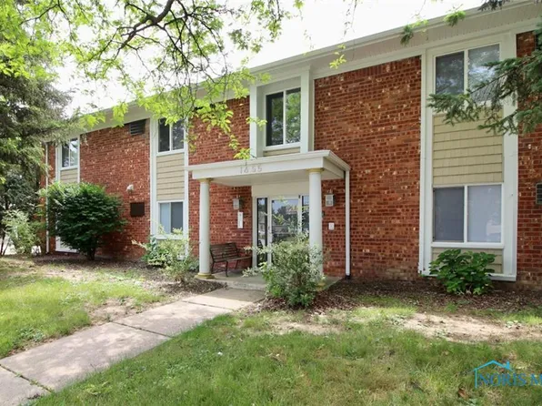 1655 Brownstone Blvd, Toledo, OH 43614