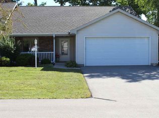 2645 Havenwood Dr UNIT F, Oshkosh, WI 54904