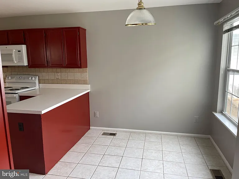 6 Marketree Ct — Photo 41