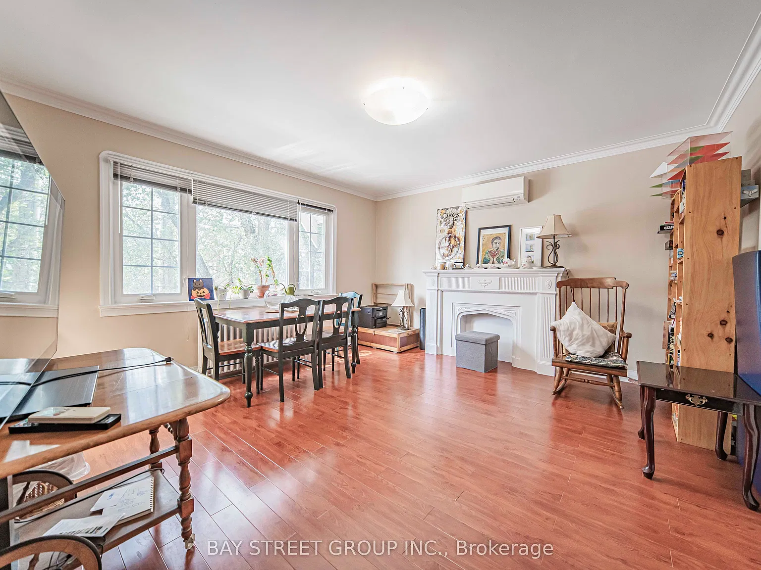 4 bed, $3,750 — Photo 2