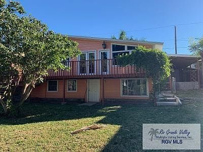 4th image of 40 Belvedere Dr