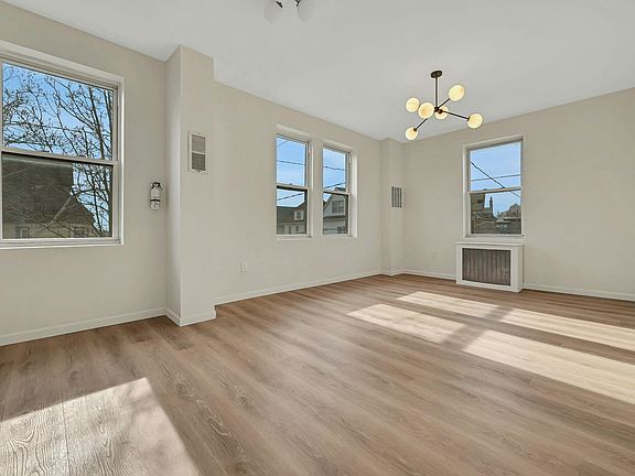 4th image of 7505 Palisade Ave Unit 201