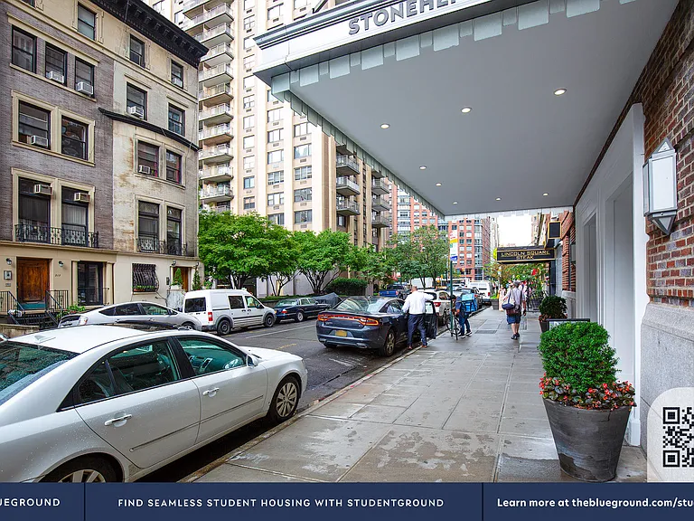 210 W 70th St #502 — Photo 22