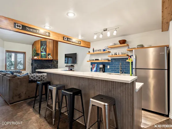 305 Crystal Mountain Rd #C-5, Girdwood, AK 99587