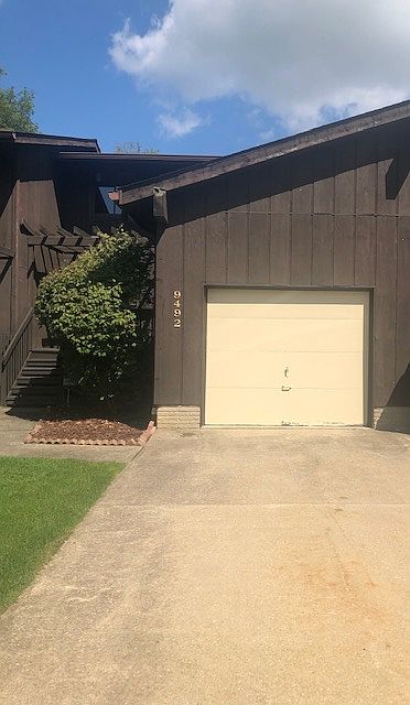 9492 Langdon Lane 