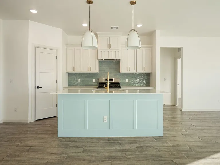 5017 Misty Wood Ln — Photo 14
