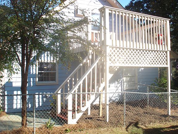 5th image of 2624 Hill Cir NE