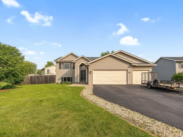 932 Aspen Ln, Montrose, MN 55363
