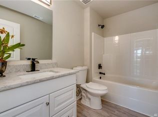816 E 68th St, Tacoma, WA 98404