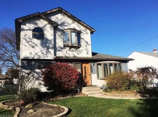 5720 Defiance Ave, Brookpark, OH 44142