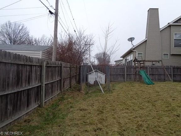 4th image of 4658 W 145th St