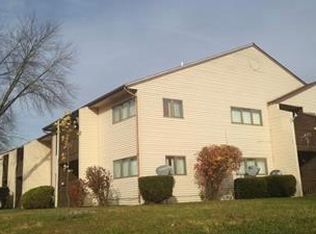 243 Keystone Dr #20, Rantoul, IL