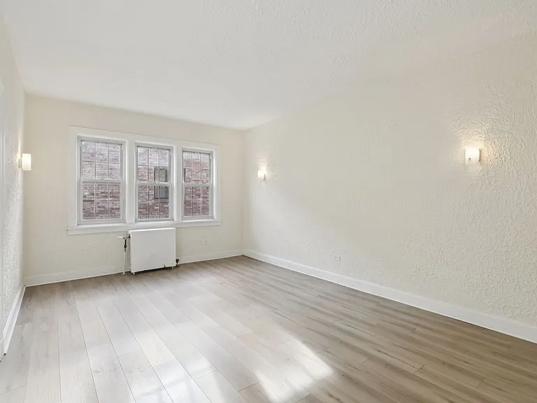 Bayard Manor Apartments — Photo 70