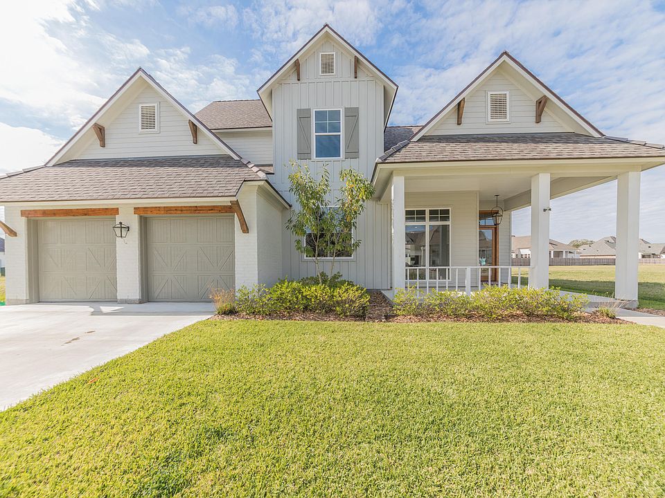 1st image of 103 Peaceful Hollow Ln