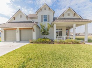 103 Peaceful Hollow Ln, Lafayette, LA 70508