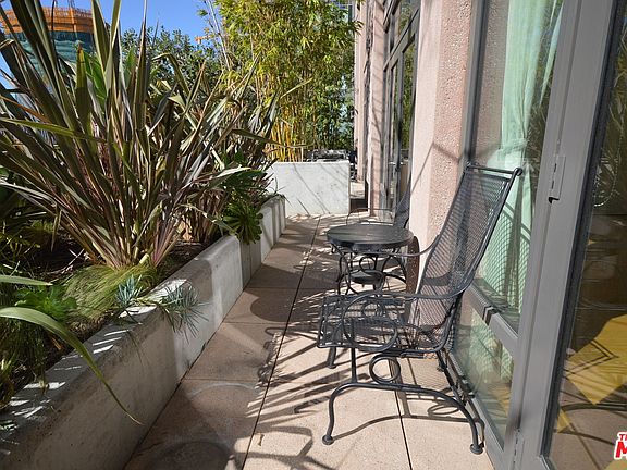 2nd image of 1111 S Grand Ave APT 418