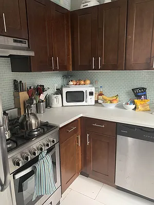 Rented by Heritage Realty LLC | media 36