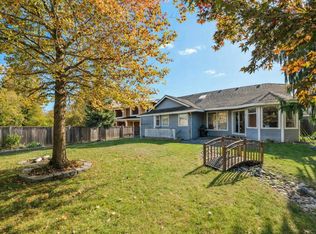16339 95th Ave, Surrey, BC V4N 3C5