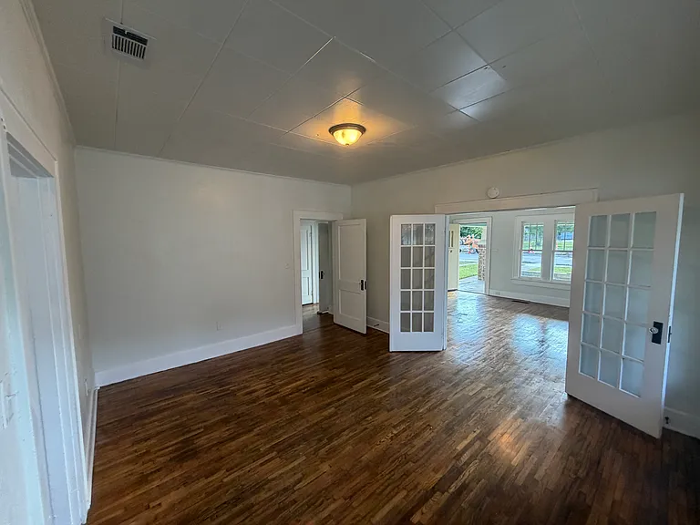 2505 Lipscomb St — Photo 11