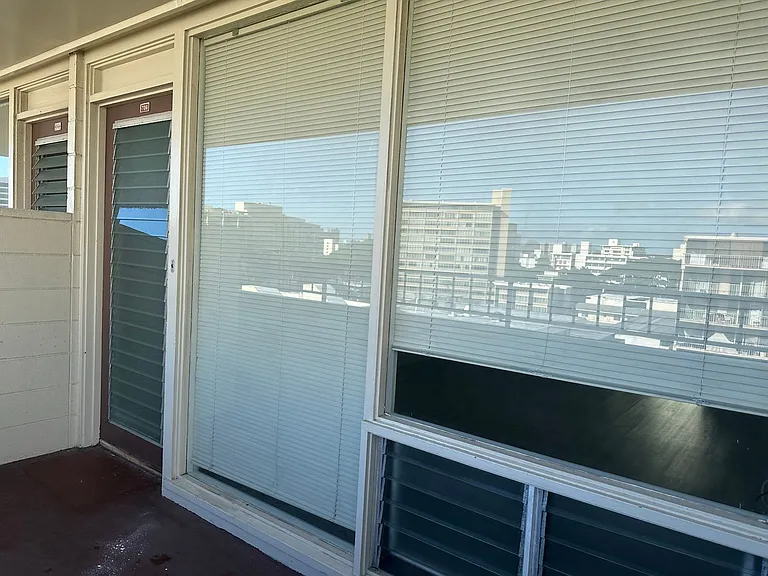 1710 Makiki St #706 — Photo 11