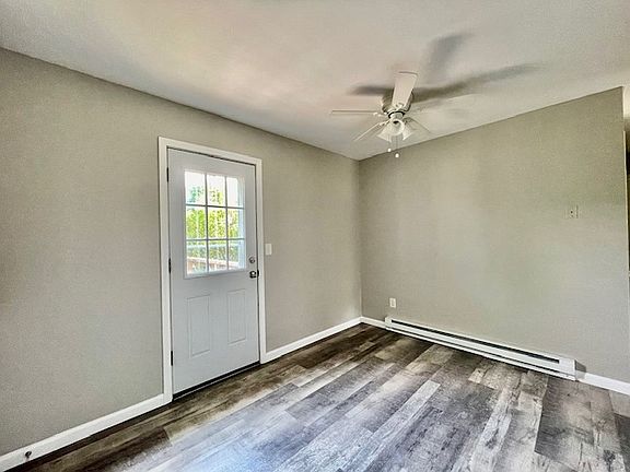 3rd image of 1443 Peachtree Dr